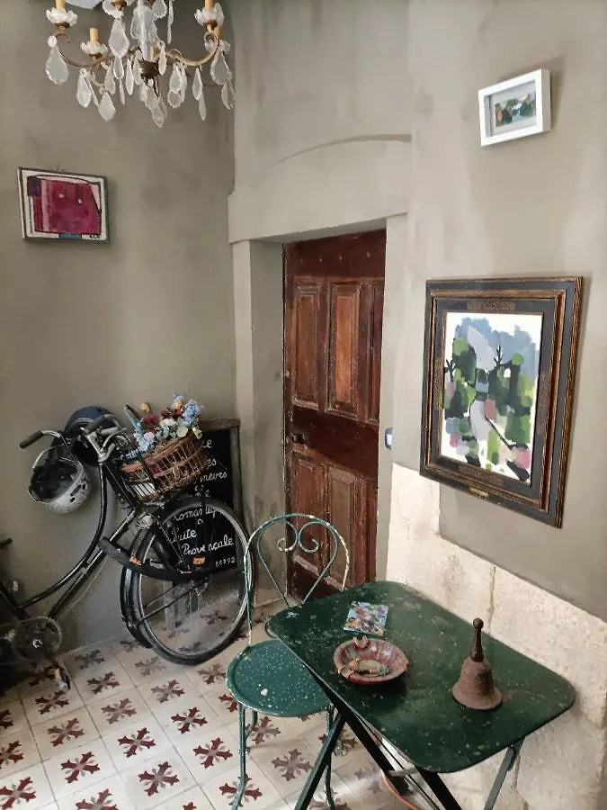 Couette-café À l'étape des jeunes randonneurs Saignon